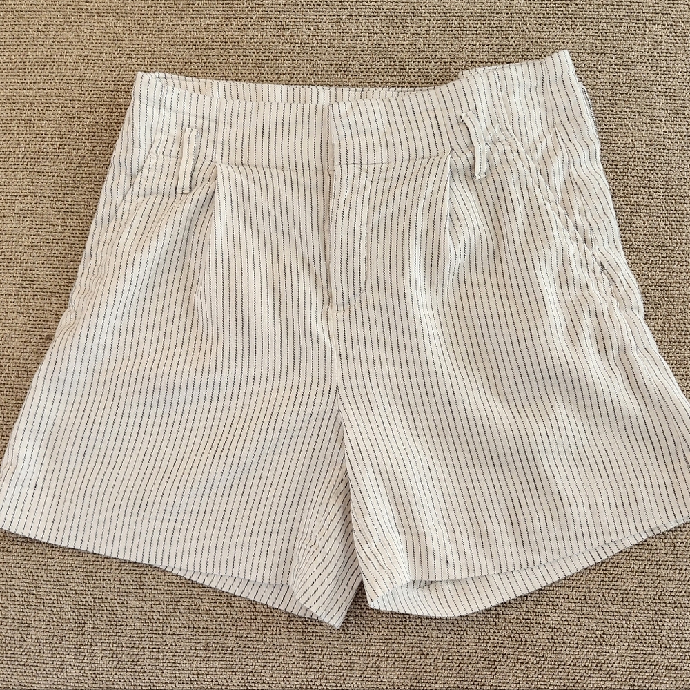 BANANA REPUBLIC HIGH-RISE PINSTRIPE SHORTS
